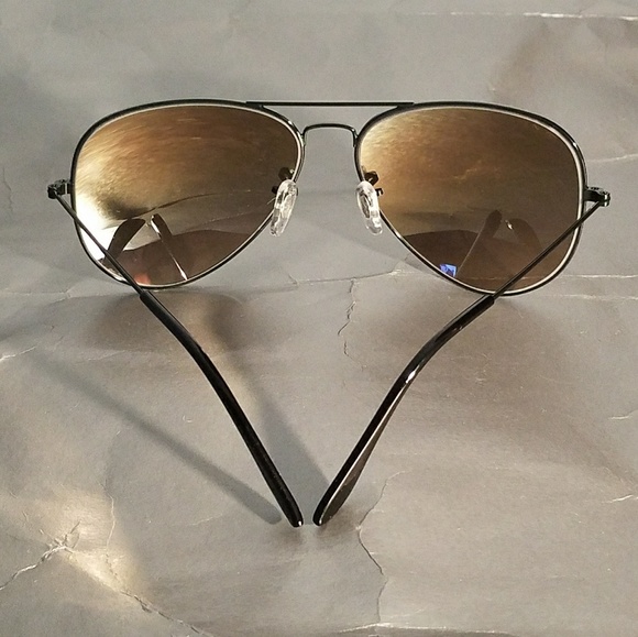 Ray Ban RB3026 Aviator Unisex Sunglasses - Picture 4 of 6